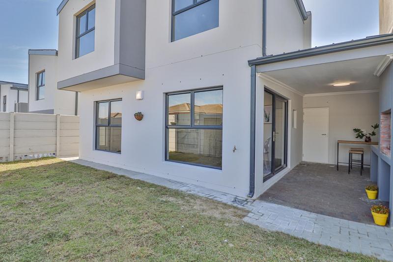 To Let 3 Bedroom Property for Rent in Brackenfell South Western Cape